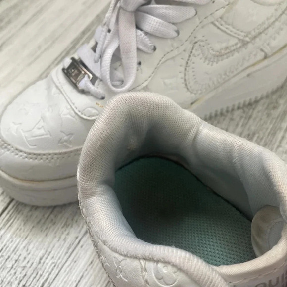 Nike Air Force 1 - Picture 13 of 13